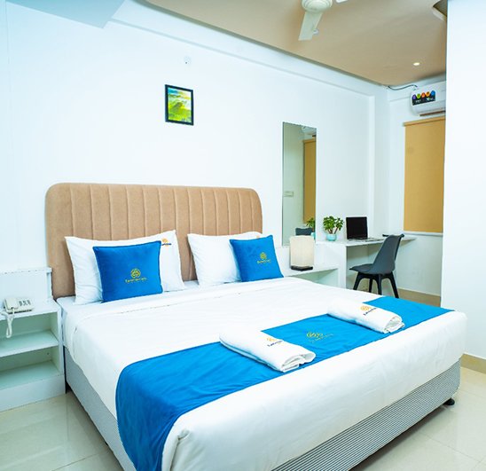 Twin Bed Room at Easternwoods Hotel